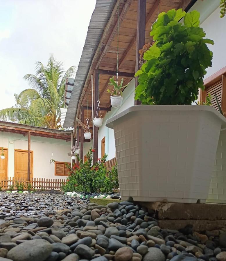 Hostal Zurymar Capurganá Buitenkant foto